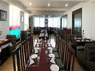 Maya International Hotel Mangalore Esterno foto